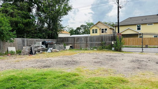 Houston 1-story, 1-bed 6205 Cebra Street-idx