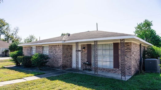 Houston 1-story, 3-bed 3203 Cliffdale Street-idx