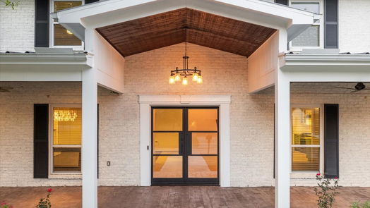 Houston 2-story, 4-bed 4810 Bayou Vista Drive-idx