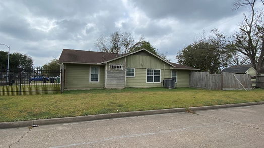 Houston null-story, 3-bed 502 W Sunnyside Street-idx