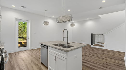 Houston 2-story, 4-bed 5612 Savyon Drive-idx