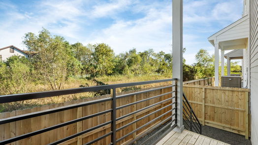 Houston 2-story, 4-bed 5612 Savyon Drive-idx