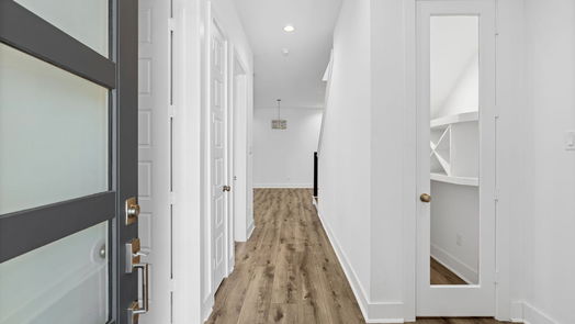 Houston 2-story, 4-bed 5612 Savyon Drive-idx