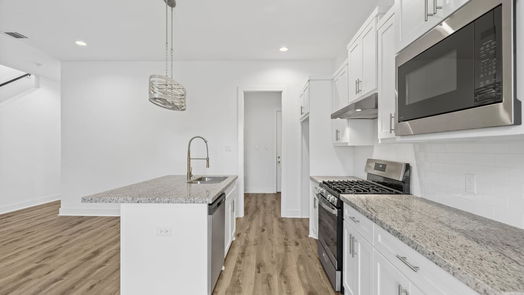 Houston 2-story, 4-bed 5612 Savyon Drive-idx