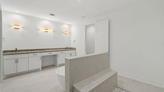 Houston 2-story, 4-bed 5612 Savyon Drive-idx