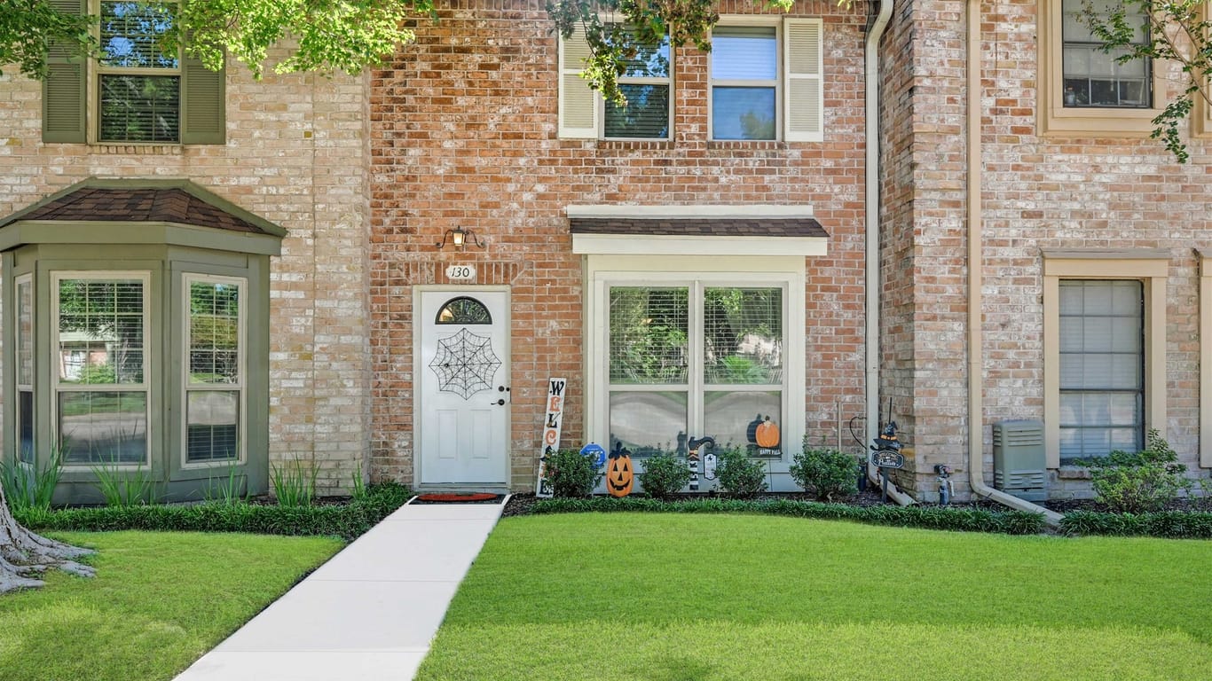 Houston 2-story, 2-bed 5801 Lumberdale Road 130-idx