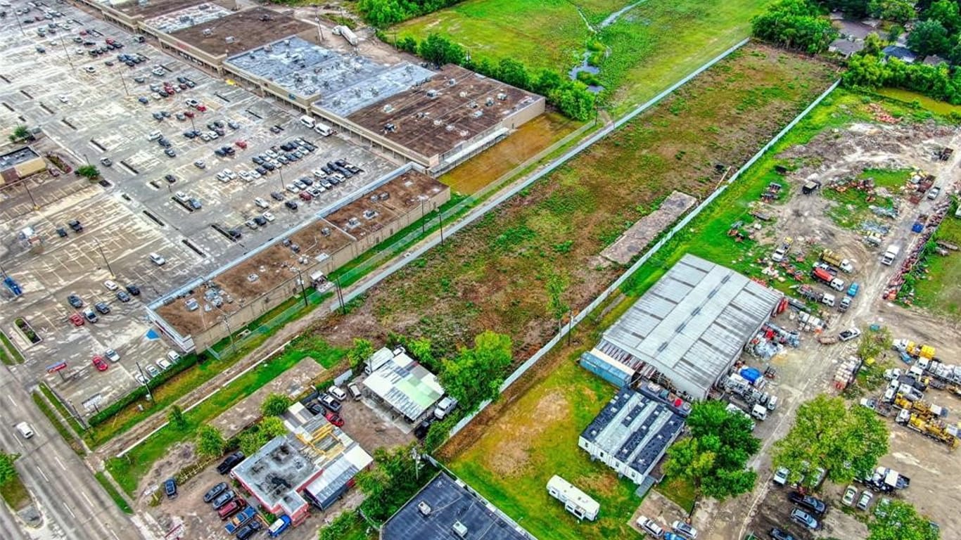 Houston null-story, null-bed 220 W Little York Road-idx