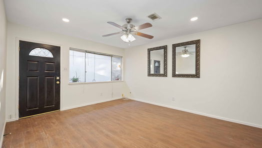 Houston 1-story, 2-bed 4304 Sherwood Lane 106-idx