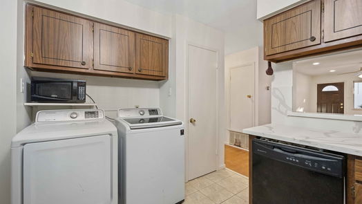Houston 1-story, 2-bed 4304 Sherwood Lane 106-idx