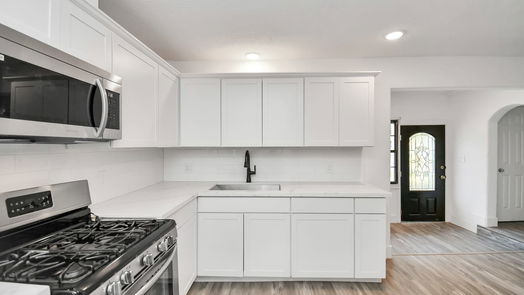 Houston 1-story, 4-bed 6319 Underhill Street-idx