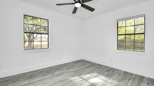 Houston 1-story, 4-bed 6319 Underhill Street-idx