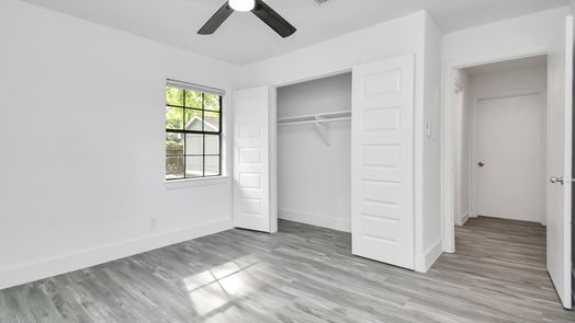 Houston 1-story, 4-bed 6319 Underhill Street-idx