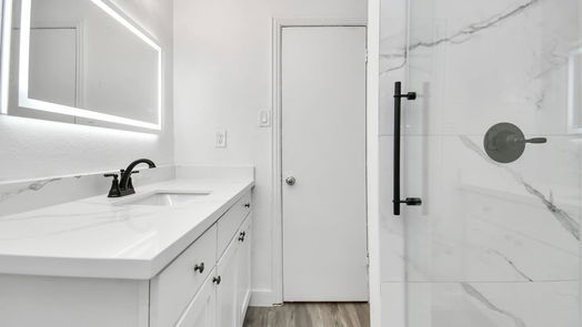 Houston 1-story, 4-bed 6319 Underhill Street-idx