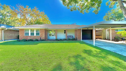 Houston 1-story, 4-bed 4913 W 43rd Street-idx