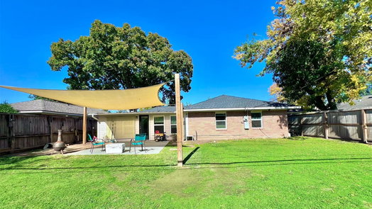 Houston 1-story, 4-bed 4913 W 43rd Street-idx