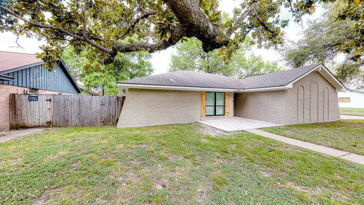 Houston 1-story, 3-bed 6011 Black Gum Drive-idx