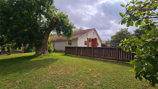 Houston 1-story, 3-bed 6946 Cole Creek Drive-idx