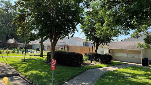 Houston 2-story, 2-bed 6401 Deihl Road 1005-idx