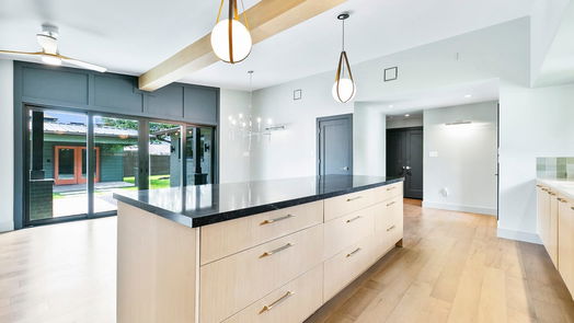 Houston 1-story, 4-bed 5030 Hialeah Drive-idx