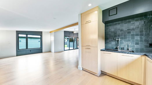 Houston 1-story, 4-bed 5030 Hialeah Drive-idx