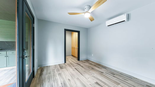 Houston 1-story, 4-bed 5030 Hialeah Drive-idx