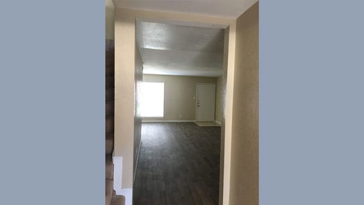 Houston 2-story, 2-bed 6200 W Tidwell Road 305-idx