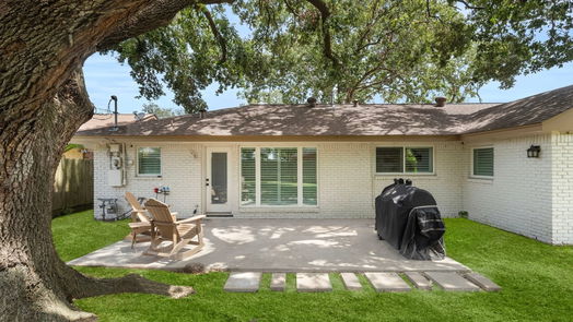 Houston 1-story, 3-bed 5319 Saxon Drive-idx