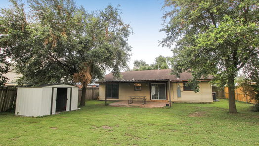 Houston 1-story, 3-bed 4235 Bethel Boulevard-idx