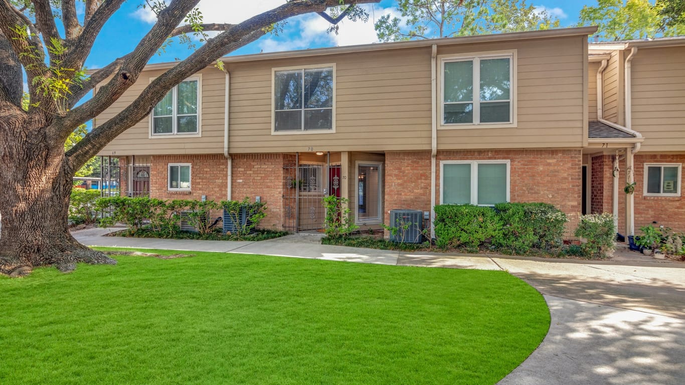 Houston 2-story, 2-bed 5005 Georgi Lane 70-idx