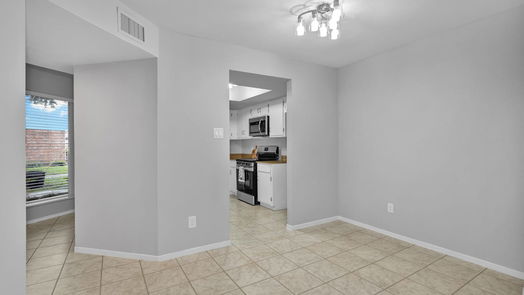 Houston 2-story, 2-bed 5005 Georgi Lane 70-idx