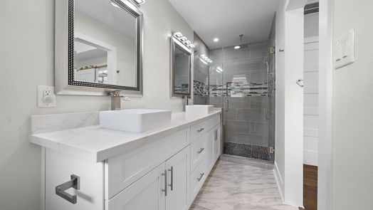 Houston 1-story, 3-bed 5110 Poinciana Drive-idx