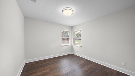 Houston 1-story, 3-bed 5110 Poinciana Drive-idx
