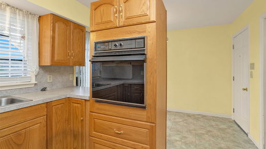 Houston null-story, 3-bed 3919 Gardendale Drive-idx
