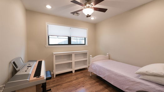 Houston 1-story, 3-bed 5326 De Milo Drive-idx