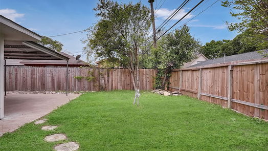 Houston 1-story, 4-bed 5722 W 43rd Street-idx