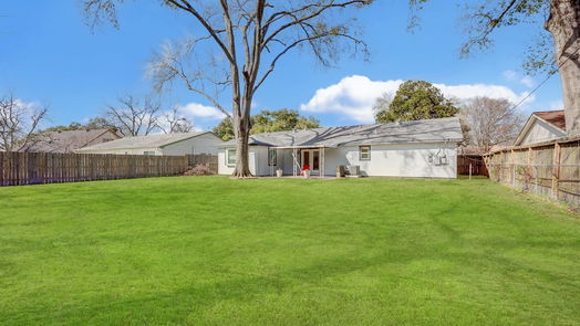 Houston 1-story, 3-bed 5519 Saxon Drive-idx