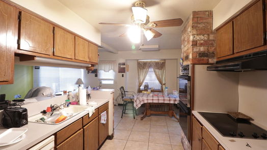 Houston 2-story, 4-bed 5902 Greenmont Drive-idx