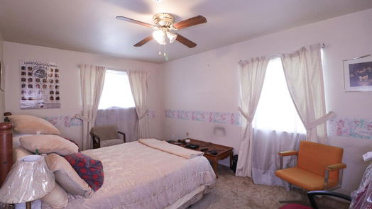 Houston 2-story, 4-bed 5902 Greenmont Drive-idx