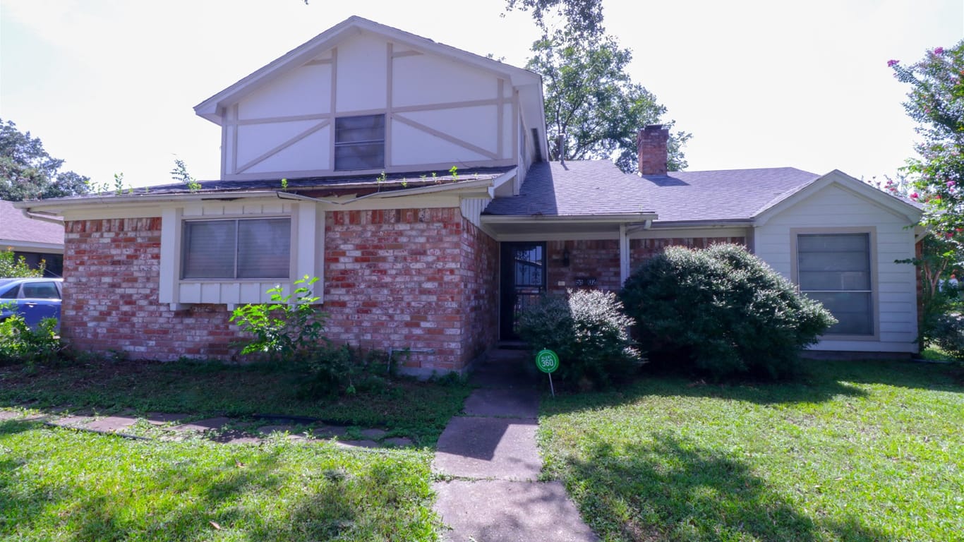 Houston 2-story, 4-bed 5902 Greenmont Drive-idx