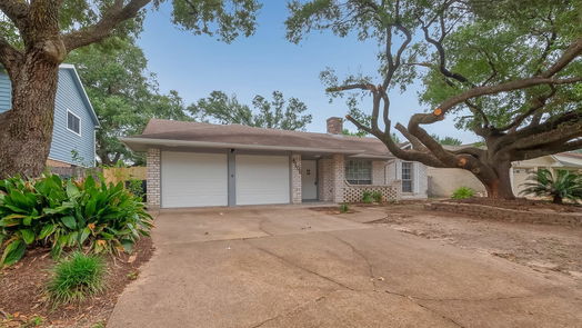 Houston 1-story, 4-bed 6106 Golden Forest Drive-idx