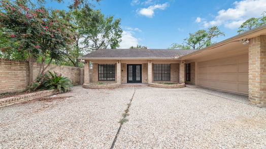 Houston 1-story, 5-bed 4011 Brookwoods Drive-idx