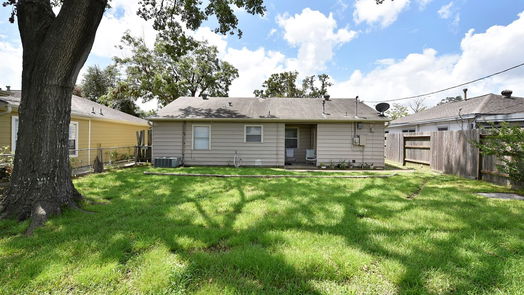 Houston 1-story, 2-bed 6638 Barney Road-idx