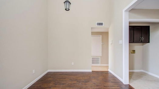 Houston null-story, 3-bed 6401 Deihl Road 1102-idx