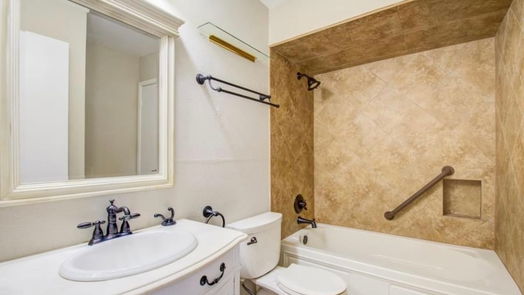 Houston null-story, 3-bed 6401 Deihl Road 1102-idx