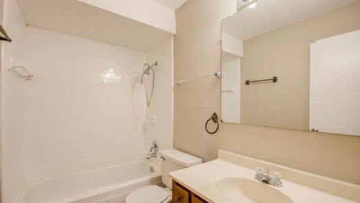 Houston null-story, 3-bed 6401 Deihl Road 1102-idx