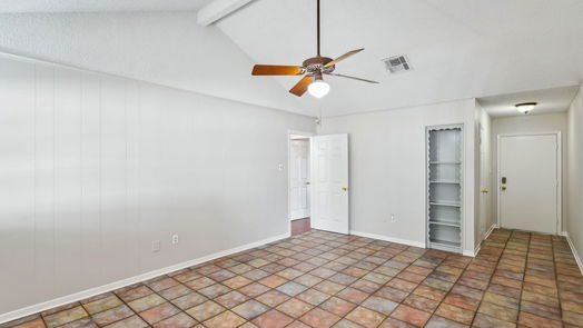 Houston 1-story, 3-bed 6006 Hoover Street-idx