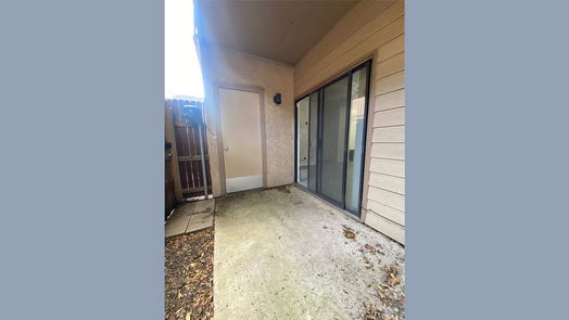 Houston 1-story, 2-bed 5001 Lamonte Lane 110-idx