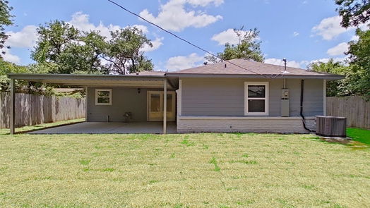 Houston 1-story, 3-bed 4947 Poinciana Drive-idx