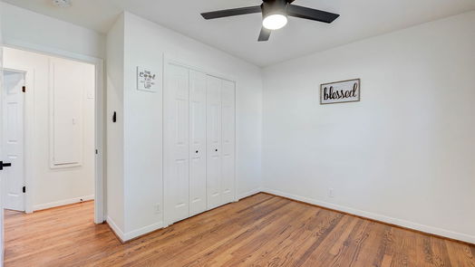 Houston 1-story, 3-bed 5519 Saxon Drive-idx