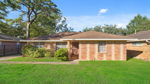 Houston 1-story, 3-bed 4718 W 43rd Street-idx